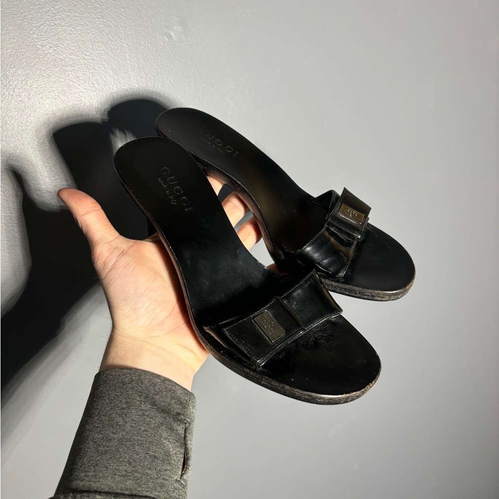 Gucci Black Leather Slide Heels with Bow and Metal Plaque